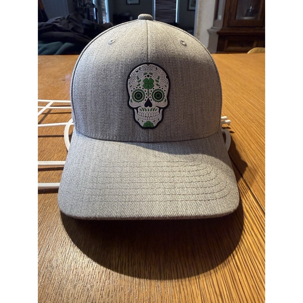 Branded Bills Hat L/XL Flexfit Gray Sugar Skull Clover Lucky Golf Cap